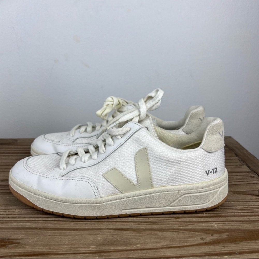 Veja V12 Women sneakers 9 white